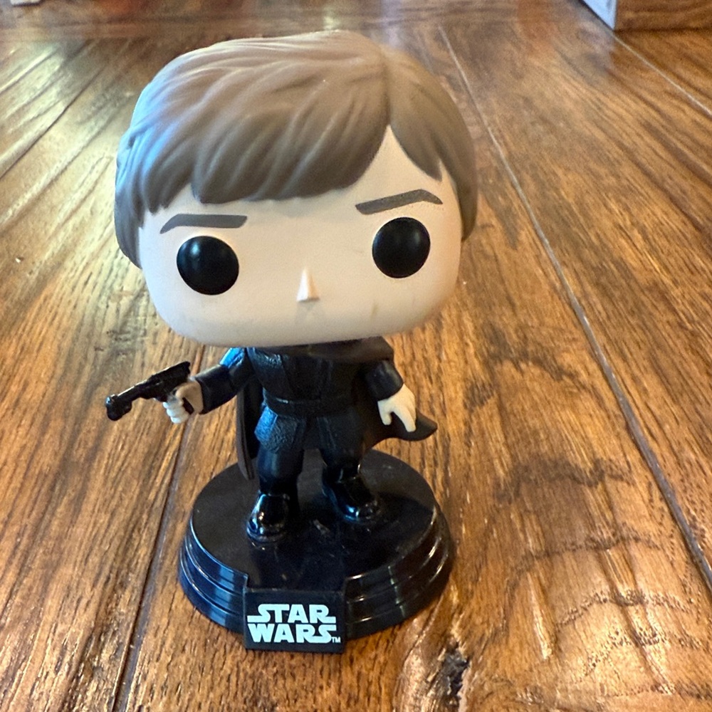 Funko Star Wars Luke Skywalker Figure with his blaster. #605